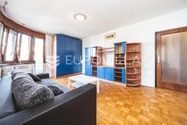 Zagreb, Malešnica, komforan trosoban stan, 73 m2 NKP, Zagreb, Διαμέρισμα