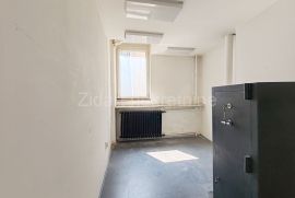 Centar, Kosovska, 142m2, uknjižen, Stari Grad, Appartement