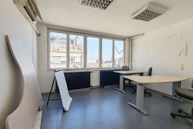 Centar, Kosovska, 142m2, uknjižen, Stari Grad, Appartement