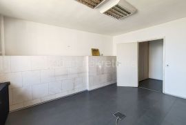 Centar, Kosovska, 142m2, uknjižen, Stari Grad, Appartement