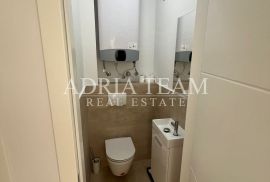 PRILIKA!!! APARTMAN NA 1. KATU STAMBENE ZGRADE, POGLED NA MORE - DIKLO, ZADAR, Zadar, Kвартира