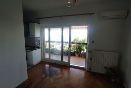 OPATIJA, POBRI, MATULJI- stan prizemlje 73m2 s otvorenim pogledom na more + okučnica, Opatija - Okolica, Daire