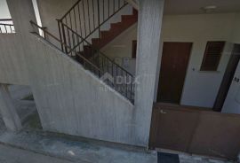 OPATIJA, POBRI, MATULJI- stan prizemlje 73m2 s otvorenim pogledom na more + okučnica, Opatija - Okolica, Daire