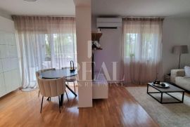 Šijana moderan stan 60m2 , 2S+DB,novogradnja !, Pula, Διαμέρισμα