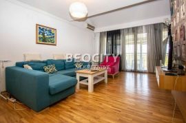 Novi Beograd, Blok 44, Gandijeva, 3.0, 75m2, Novi Beograd, Flat