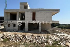 Istra, Medulin, roh bau - moderna  dvojna kuća  NKP 180 m2 u blizini mora, Medulin, Haus