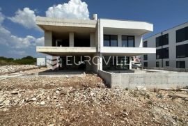 Istra, Medulin, roh bau - moderna  dvojna kuća  NKP 180 m2 u blizini mora, Medulin, House