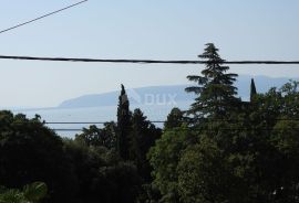 OPATIJA, LOVRAN - dvojna kuća s prekrasnim pogledom na more + okoiliš, Lovran, Kuća