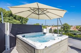 Stan Prodaja stana sa jacuzzijem i saunom, Poreč, Nova Vas!, Poreč, Flat