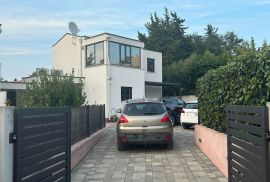 Poreč, dvojna villa vrhunski opremljena, smart home, Poreč, Kuća