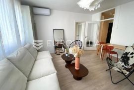 Zagreb, Vrbik, odličan dvosoban stan NKP 40 m2, Zagreb, Apartamento