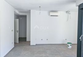 MALI LOŠINJ, ARTATORE - Stan 2S+DB u suterenu novogradnje 250m od atraktivne uvale, Mali Lošinj, Apartamento