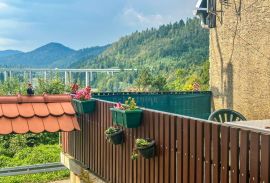 GORSKI KOTAR, FUŽINE- Kuća s pogledom na jezero, Fužine, Famiglia