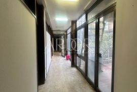 Rijeka centar, poslovni prostor 83,70 m2, Rijeka, Propiedad comercial