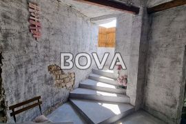 Kuća 100 m2 – Rtina *Kamena kuća* (ID-2465/C), Ražanac, Casa