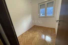 Škurinje, novoadaptiran, obiteljski 3S+DB, 80 m2!, Rijeka, Stan