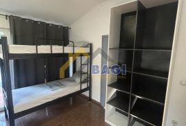 Buzin - smještaj za 8 radnika, Zagreb, Flat