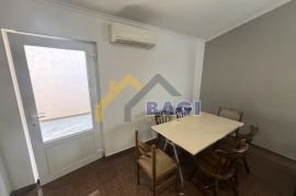 Buzin - smještaj za 8 radnika, Zagreb, Flat