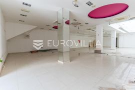 Požega, Mesnička, atraktivan poslovni lokal 210 m2, Požega, Propriedade comercial