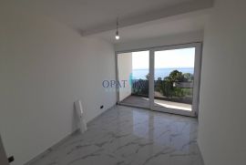 Opatija-Pobri stan 3S+DB, 2.kat, 112 m2,, Opatija - Okolica, شقة