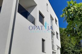 Opatija-Pobri stan 3S+DB, 2.kat, 112 m2,, Opatija - Okolica, شقة