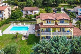 Kuća sa 6 apartmana na top lokaciji, Poreč, Istra, Poreč, Casa