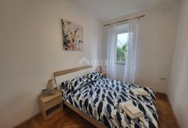 OPATIJA, VOLOSKO - Kompletno adaptirani apartman 100 metara od mora!, Opatija, Kвартира