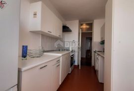 RIJEKA, RASTOČINE - 3S + DB s balkonom i pogledom na more, Rijeka, Appartement