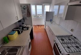 RIJEKA, RASTOČINE - 3S + DB s balkonom i pogledom na more, Rijeka, Appartement