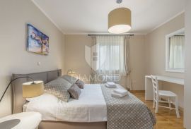 Poreč, okolica prostrana apartmanska kuća sa bazenom, Poreč, Kuća