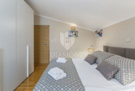 Poreč, okolica prostrana apartmanska kuća sa bazenom, Poreč, Kuća