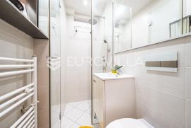 Zagreb, Petrova, funkcionalan dvosoban stan NKP 47 m2, Zagreb, Stan