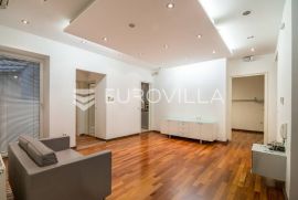 Zagreb, Zvonimirova ulica, luksuzan peterosoban stan NKP 131 m2, Zagreb, Appartement