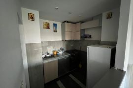 Šumice, Ljermontova 13, 61 m2, Voždovac, Wohnung