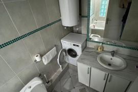 Šumice, Ljermontova 13, 61 m2, Voždovac, Wohnung