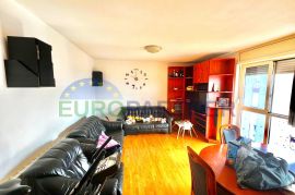 Gripe, Stan 3-sobni+DB, 83 m3, Top lokacija!!, Split, Appartement