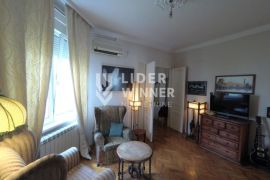 Salonac na top lokaciji ID#130330, Vračar, Appartement