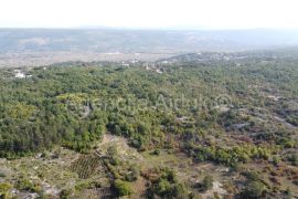 Imotski Poljica građevinsko zemljište 2100 m2 - novo!, Imotski, Terreno