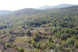 Imotski Poljica građevinsko zemljište 2100 m2 - novo!, Imotski, Terreno