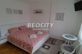 Novi Sad, Telep, Bulevar Patrijarha Pavla, 0.5, 29m2, Novi Sad - grad, Appartamento