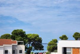 Kuća Fažana! Dvojna kuća s garažom u neposrednoj blizini mora i plaža!, Fažana, Σπίτι