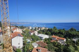 OPATIJA, CENTAR- stan 1. kat 190m2 s panoramskim pogledom na more i bazenom A4, Opatija, Flat