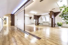 Strogi centar, funkcionalan poslovni prostor za zakup 250 m2, Zagreb, Propiedad comercial