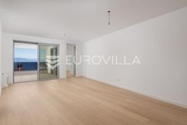 Opatija, moderan trosoban stan NKP 92 m2 u novogradnji, Opatija, Apartamento