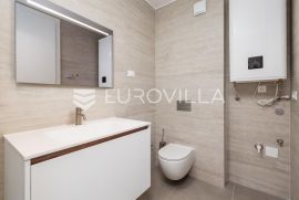 Opatija, trosoban stan NKP 96 m2 NOVOGRADNJA, Opatija, Flat