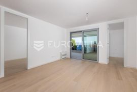 Opatija, trosoban stan NKP 96 m2 NOVOGRADNJA, Opatija, Διαμέρισμα