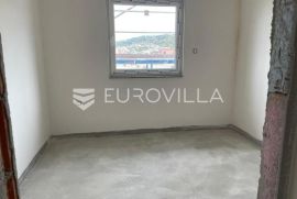 Požega, NOVOGRADNJA, moderan četverosoban stan 77 m2, Požega, Apartamento