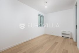 Opatija, dvosoban stan NKP 88 m2 NOVOGRADNJA, Opatija, Appartamento