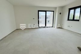 Istra, Umag, NOVOGRADNJA, Stan na prvom katu NKP 64,54 m2, Umag, Daire