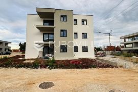 Istra, Umag, NOVOGRADNJA, Stan na drugom katu NKP 66.84 m2, Umag, Apartamento